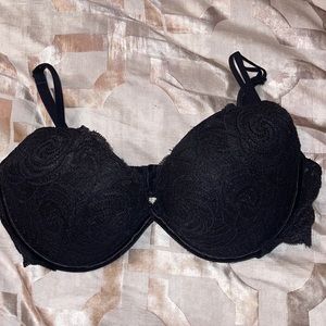 Victoria’s Secret Very Sexy push-up